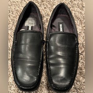 Steve Madden black slip on shoe 9.5